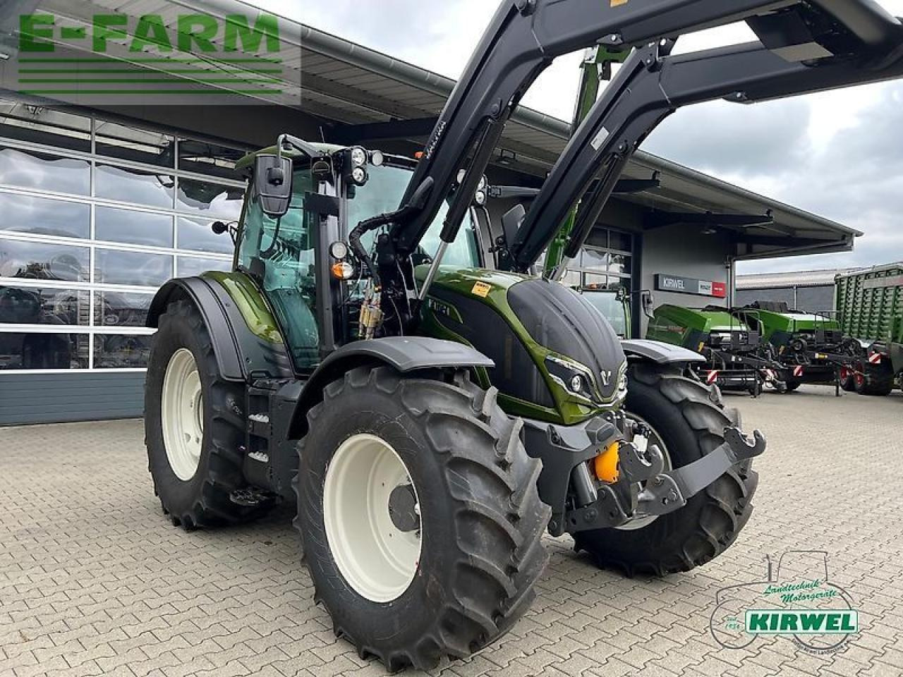 Valtra n 155 active Active - Farm tractor: picture 3 Valtra n 155 active Active - Farm tractor: picture 3
