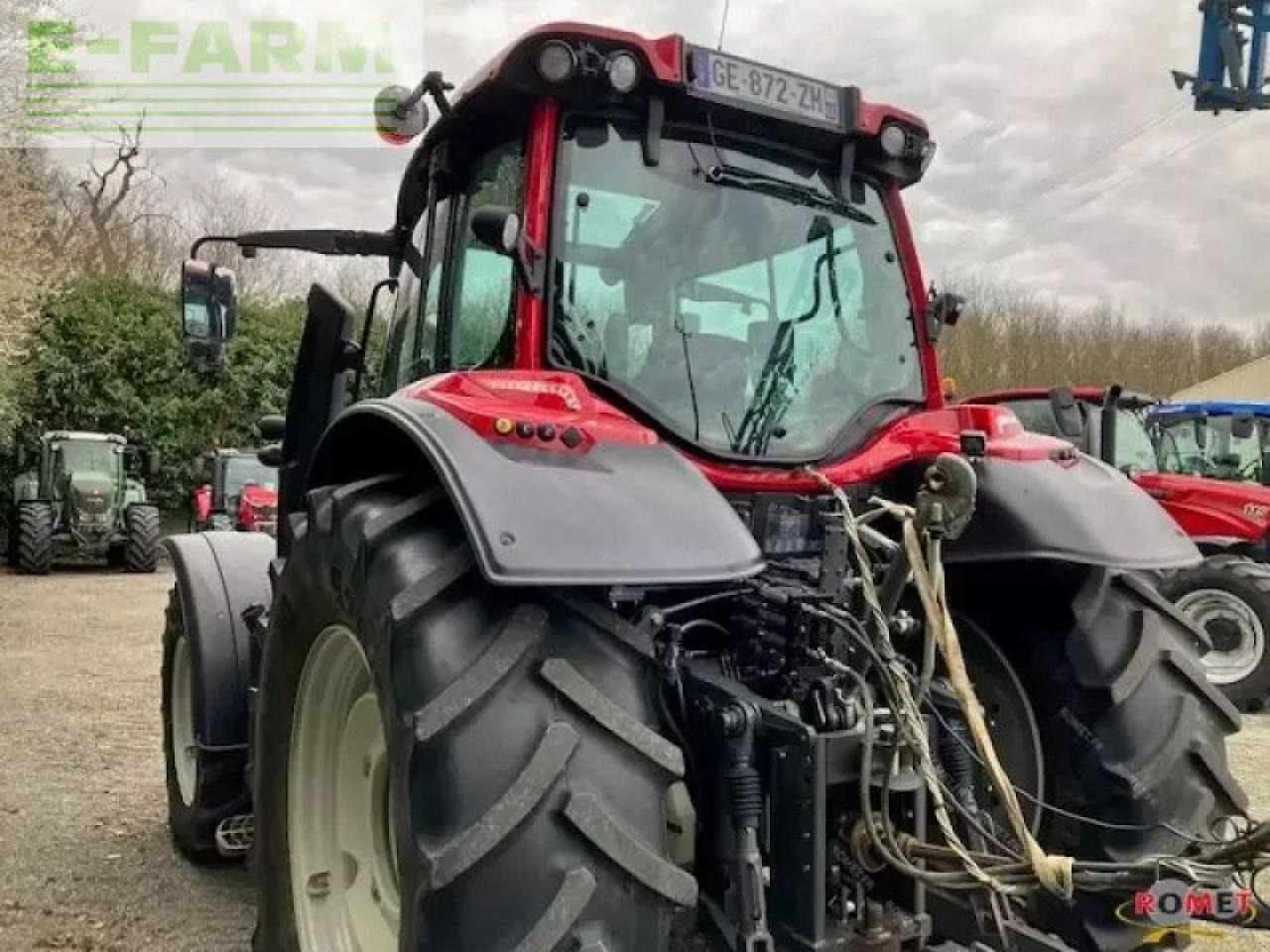 Valtra n135 - Farm tractor: picture 5 Valtra n135 - Farm tractor: picture 5