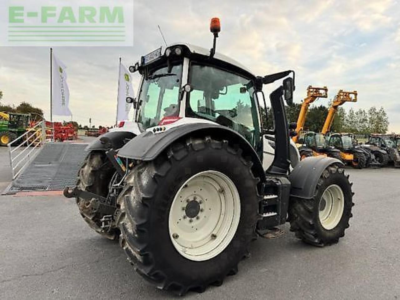 Valtra n174 direct Direct - Farm tractor: picture 5 Valtra n174 direct Direct - Farm tractor: picture 5