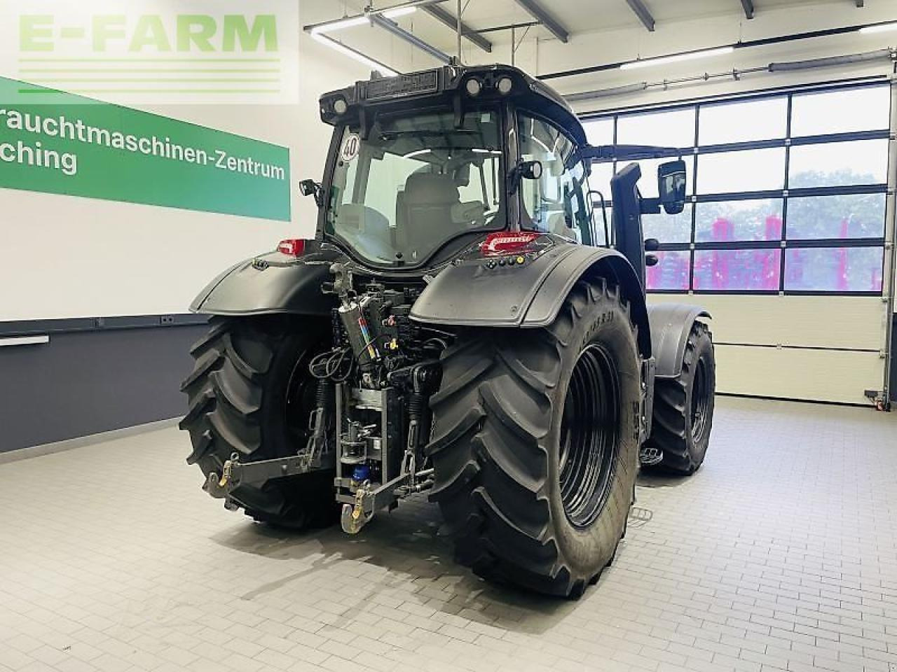 Valtra n175v - Farm tractor: picture 5 Valtra n175v - Farm tractor: picture 5