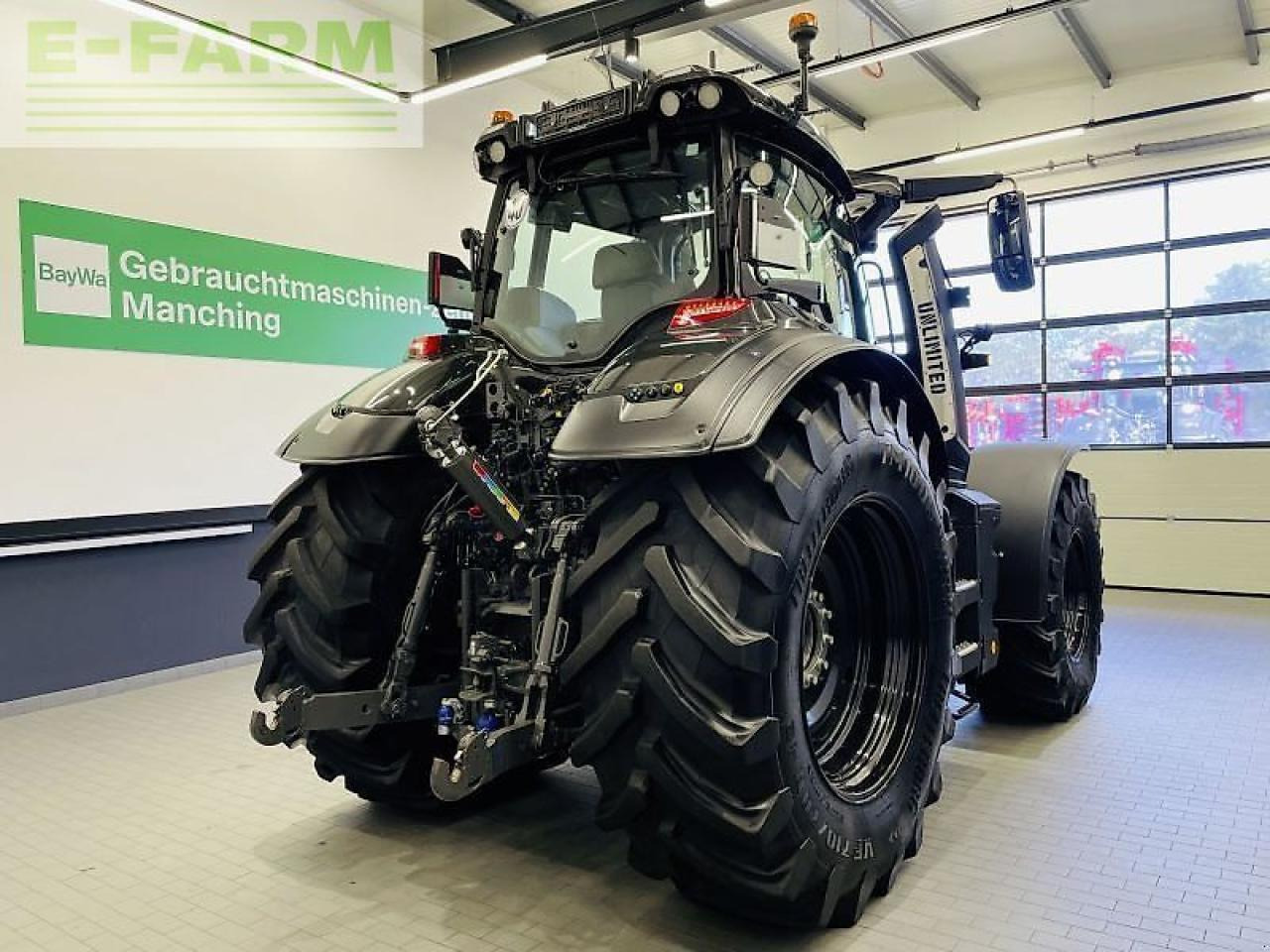 Valtra q285 - Farm tractor: picture 5 Valtra q285 - Farm tractor: picture 5