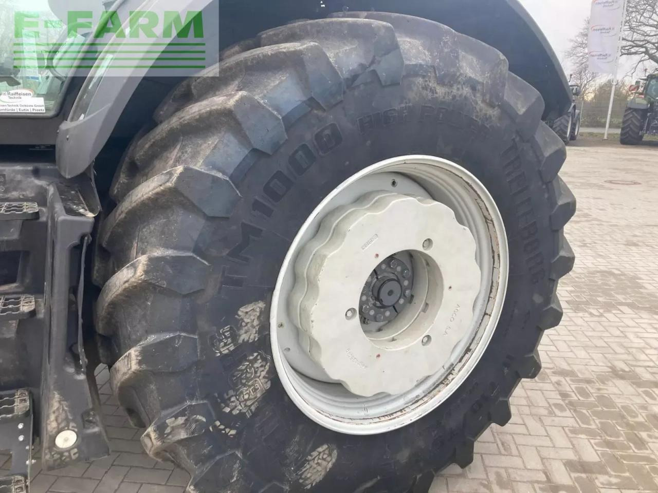 Valtra s374 smarttouch - Farm tractor: picture 5 Valtra s374 smarttouch - Farm tractor: picture 5