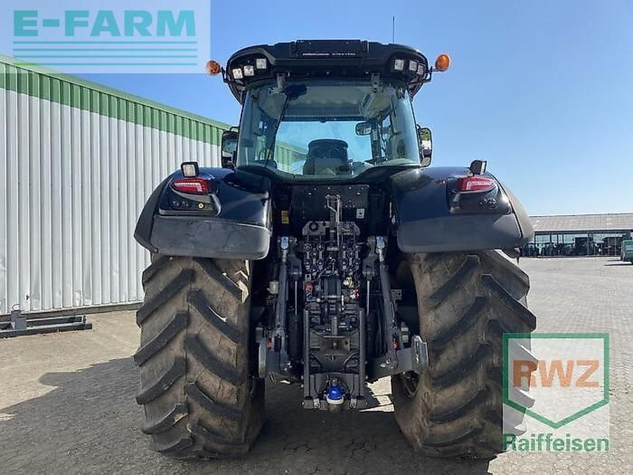 Valtra s394 - Farm tractor: picture 3 Valtra s394 - Farm tractor: picture 3