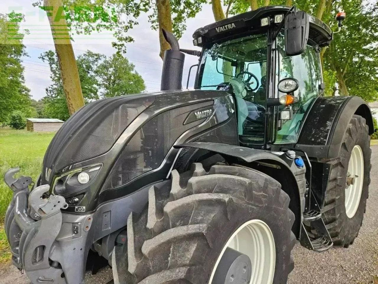 Valtra s394 smarttouch twintrac s274 s294 s324 s354 s374 fendt agco - Farm tractor: picture 3 Valtra s394 smarttouch twintrac s274 s294 s324 s354 s374 fendt agco - Farm tractor: picture 3