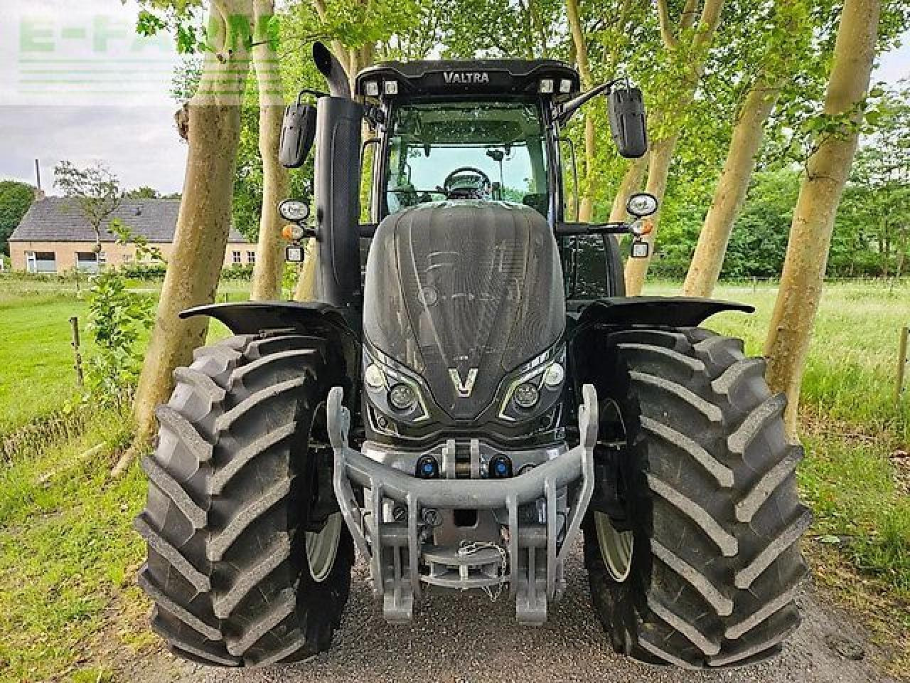 Valtra s394 smarttouch twintrac s274 s294 s324 s354 s374 fendt agco - Farm tractor: picture 5 Valtra s394 smarttouch twintrac s274 s294 s324 s354 s374 fendt agco - Farm tractor: picture 5