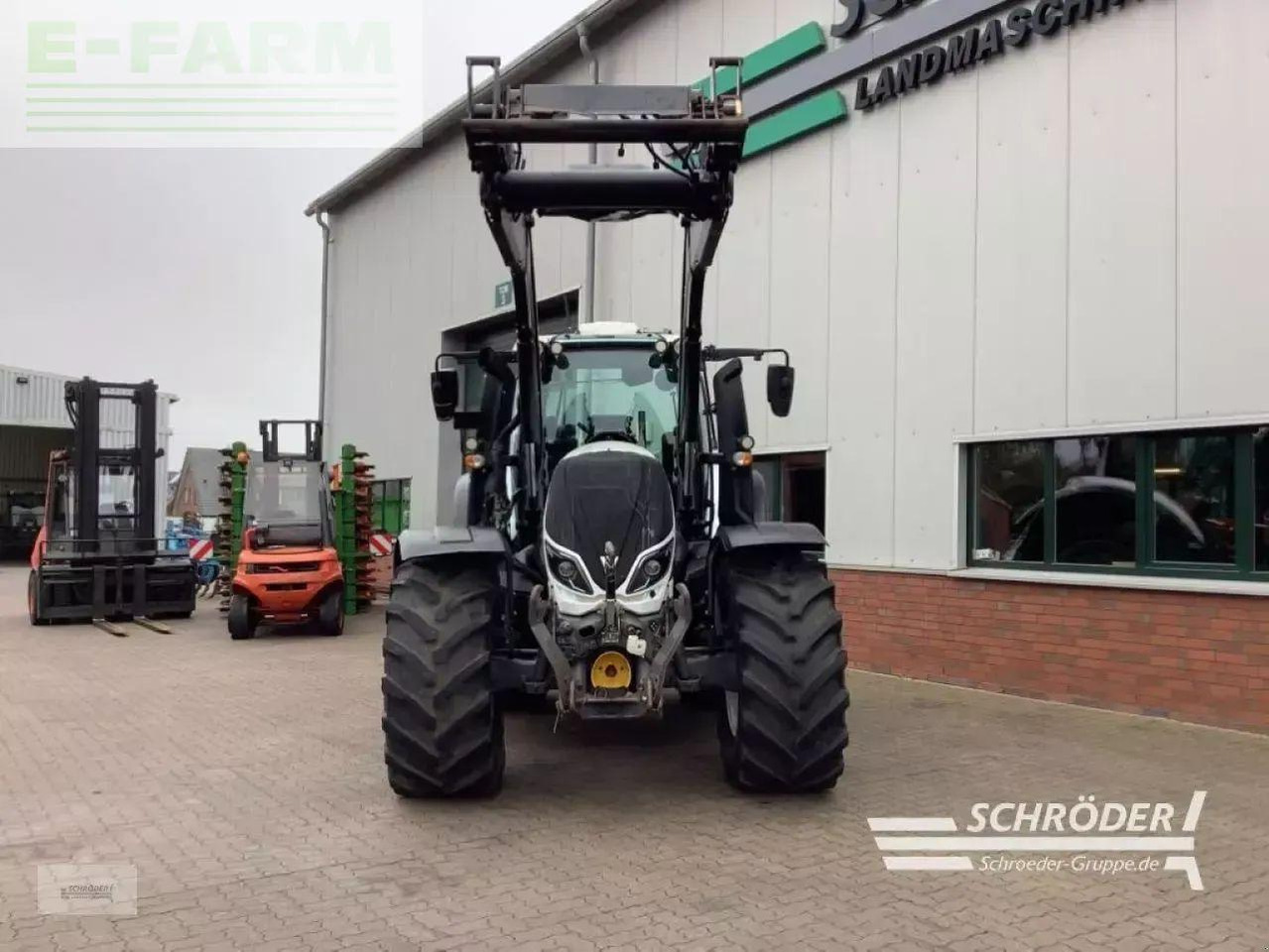 Valtra t 174 ed smarttouch | rtk | unlimited - Farm tractor: picture 2 Valtra t 174 ed smarttouch | rtk | unlimited - Farm tractor: picture 2