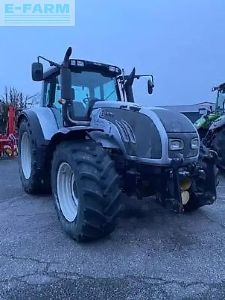Valtra t172 hitech - Farm tractor: picture 2 Valtra t172 hitech - Farm tractor: picture 2