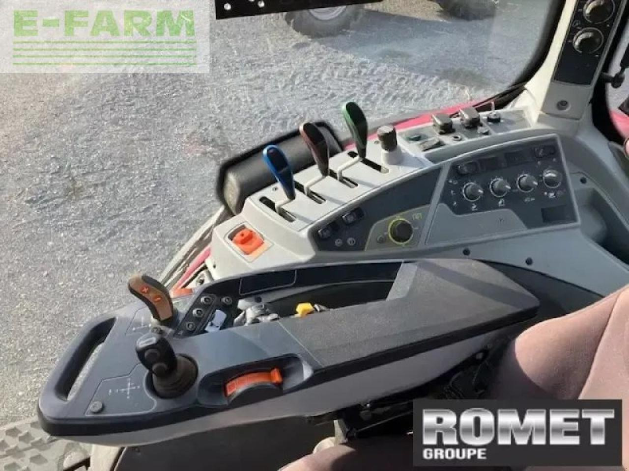 Farm tractor Valtra t174: picture 8