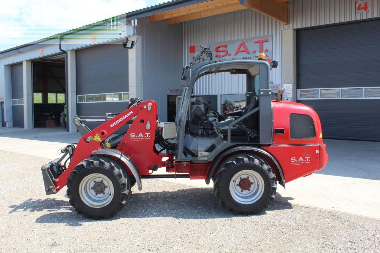 Mini excavator Weidemann 2070 cx 50: picture 9 Mini excavator Weidemann 2070 cx 50: picture 9