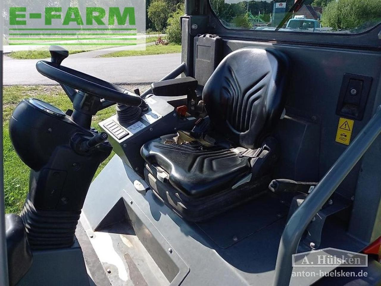 Mini excavator Weidemann 2070 cx 80lp: picture 10