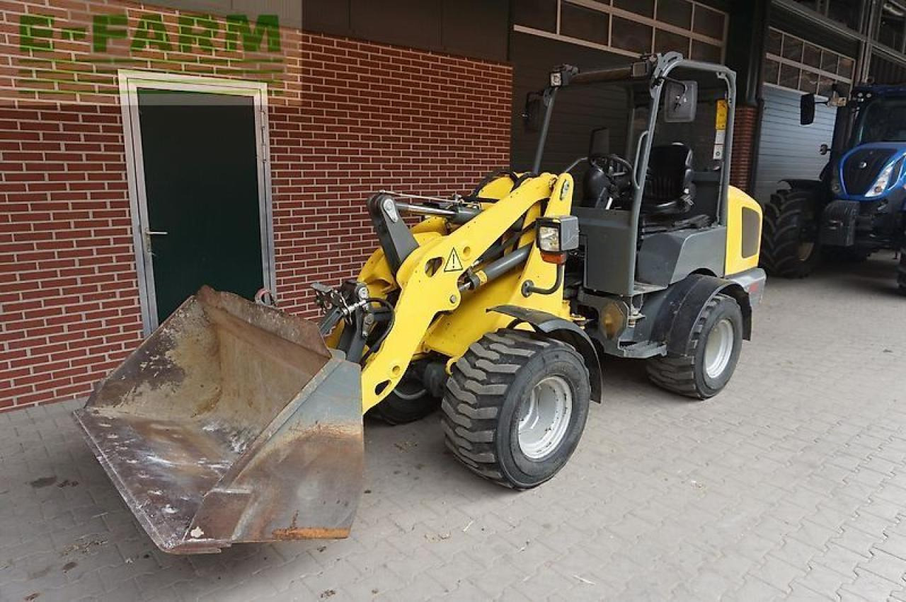 Weidemann wacker wl32 - Mini excavator: picture 3 Weidemann wacker wl32 - Mini excavator: picture 3