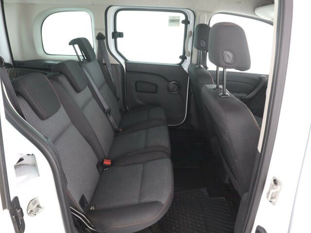 Leasing of MERCEDES-BENZ Citan 111 Tourer,Klima,Sitzheizung,Tempomat,AHK... MERCEDES-BENZ Citan 111 Tourer,Klima,Sitzheizung,Tempomat,AHK...: picture 14