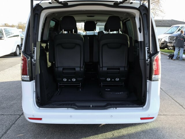 People carrier, Electric van MERCEDES-BENZ EQV 300 lang,7Sitze,2Schiebetüren,Distronic,LED...: picture 26 People carrier, Electric van MERCEDES-BENZ EQV 300 lang,7Sitze,2Schiebetüren,Distronic,LED...: picture 26