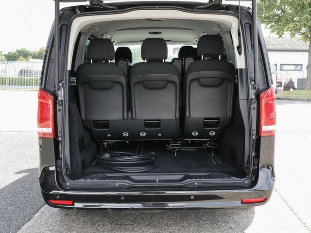 MERCEDES-BENZ EQV 300 lang,7Sitze,2xKlima,2xSchiebetür el.,LED - People carrier, Electric van: picture 2 MERCEDES-BENZ EQV 300 lang,7Sitze,2xKlima,2xSchiebetür el.,LED - People carrier, Electric van: picture 2