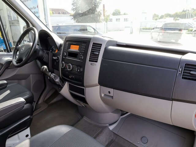 MERCEDES-BENZ Sprinter 316CDI DOKA,Allrad,AHK,Standhzg.... - Open body delivery van, Crew cab van: picture 3 MERCEDES-BENZ Sprinter 316CDI DOKA,Allrad,AHK,Standhzg.... - Open body delivery van, Crew cab van: picture 3
