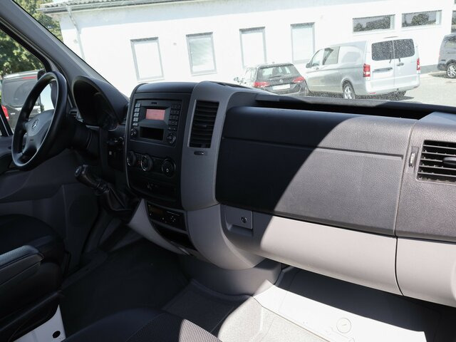 MERCEDES-BENZ Sprinter 316CDI DOKA,Allrad,AHK,TCO,Standhzg.... - Curtain side van, Crew cab van: picture 3 MERCEDES-BENZ Sprinter 316CDI DOKA,Allrad,AHK,TCO,Standhzg.... - Curtain side van, Crew cab van: picture 3