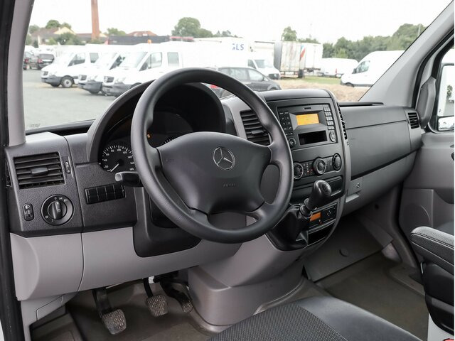 MERCEDES-BENZ Sprinter 316CDI DOKA,Allrad,Klima,AHK,TCO... - Open body delivery van, Crew cab van: picture 4 MERCEDES-BENZ Sprinter 316CDI DOKA,Allrad,Klima,AHK,TCO... - Open body delivery van, Crew cab van: picture 4