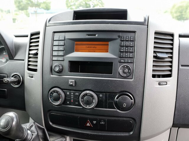 MERCEDES-BENZ Sprinter 316CDI DOKA,Allrad,Klima - Open body delivery van, Crew cab van: picture 5 MERCEDES-BENZ Sprinter 316CDI DOKA,Allrad,Klima - Open body delivery van, Crew cab van: picture 5