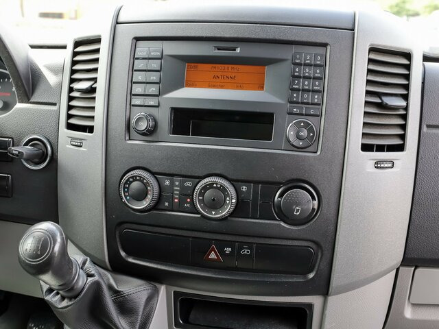 MERCEDES-BENZ Sprinter 316CDI DOKA,Allrad,Klima,Standhzg.... - Open body delivery van, Crew cab van: picture 5 MERCEDES-BENZ Sprinter 316CDI DOKA,Allrad,Klima,Standhzg.... - Open body delivery van, Crew cab van: picture 5