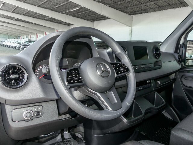MERCEDES-BENZ Sprinter 317 CDI,3665mm,Automatik,Kamera... - Panel van: picture 4 MERCEDES-BENZ Sprinter 317 CDI,3665mm,Automatik,Kamera... - Panel van: picture 4