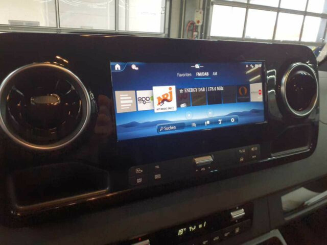 MERCEDES-BENZ Sprinter 317 CDI Maxi Kombi Tourer,9Sitze,9GTr.... - Minibus, People carrier: picture 4 MERCEDES-BENZ Sprinter 317 CDI Maxi Kombi Tourer,9Sitze,9GTr.... - Minibus, People carrier: picture 4