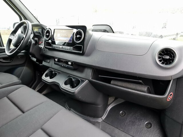 MERCEDES-BENZ Sprinter 317 Maxi,9GTronic,MBUX,Kamera... - Panel van: picture 4 MERCEDES-BENZ Sprinter 317 Maxi,9GTronic,MBUX,Kamera... - Panel van: picture 4