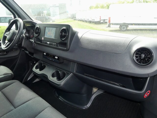 MERCEDES-BENZ Sprinter 317 Maxi,9GTronic,MBUX,Kamera,Klima... - Panel van: picture 3 MERCEDES-BENZ Sprinter 317 Maxi,9GTronic,MBUX,Kamera,Klima... - Panel van: picture 3