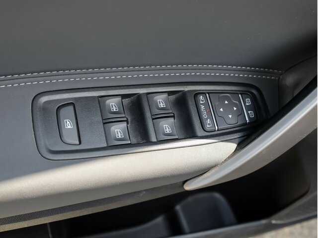 People carrier MERCEDES-BENZ T 180 d,Progressive,LED.AHK,MBUX,Navi,Kamera: picture 7