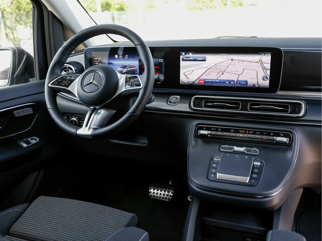 MERCEDES-BENZ V 220 d STYLE kompakt,8Sitzer,Standheizung,AHK - Minibus, People carrier: picture 4 MERCEDES-BENZ V 220 d STYLE kompakt,8Sitzer,Standheizung,AHK - Minibus, People carrier: picture 4