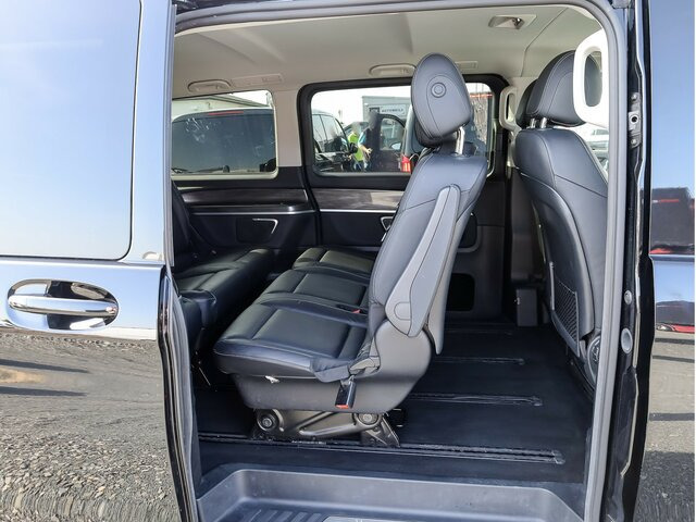 MERCEDES-BENZ V 300 Avantgarde,Extralang,2xSchiebetür el.,AHK - Minibus, People carrier: picture 5 MERCEDES-BENZ V 300 Avantgarde,Extralang,2xSchiebetür el.,AHK - Minibus, People carrier: picture 5