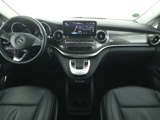 MERCEDES-BENZ V 300 Avantgarde Extralang,2xSchiebetür el.,AHK... - Minibus, People carrier: picture 2 MERCEDES-BENZ V 300 Avantgarde Extralang,2xSchiebetür el.,AHK... - Minibus, People carrier: picture 2