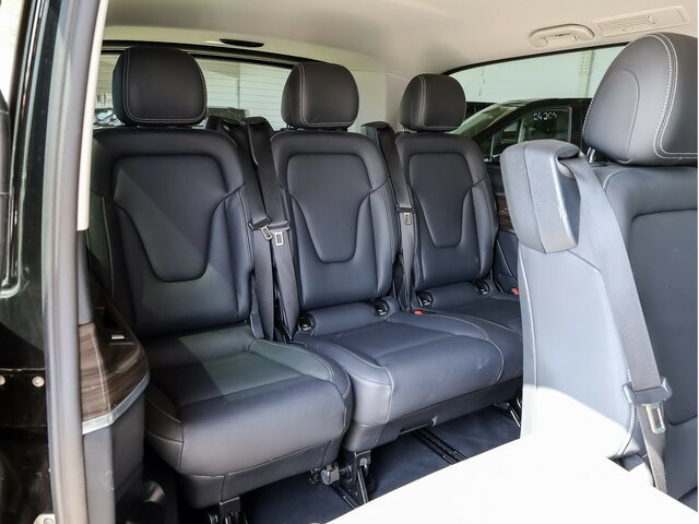 MERCEDES-BENZ V 300 Avantgarde Extralang,2xSchiebetür elektr.... - People carrier: picture 4 MERCEDES-BENZ V 300 Avantgarde Extralang,2xSchiebetür elektr.... - People carrier: picture 4