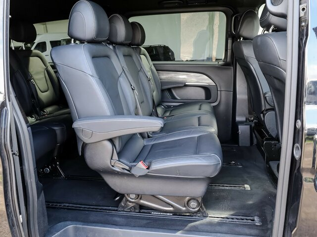 MERCEDES-BENZ V 300 Avantgarde Extralang,2xSchiebetür elektr.... - People carrier: picture 5 MERCEDES-BENZ V 300 Avantgarde Extralang,2xSchiebetür elektr.... - People carrier: picture 5