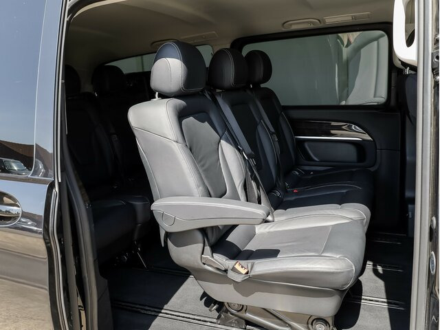 MERCEDES-BENZ V 300 Avantgarde Extralang,2xSchiebetür elektr.... - People carrier: picture 5 MERCEDES-BENZ V 300 Avantgarde Extralang,2xSchiebetür elektr.... - People carrier: picture 5