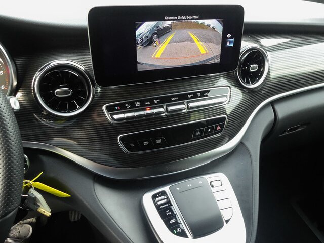 MERCEDES-BENZ V 300 Avantgarde Extralang,2xSchiebetür elektr.... - People carrier: picture 5 MERCEDES-BENZ V 300 Avantgarde Extralang,2xSchiebetür elektr.... - People carrier: picture 5