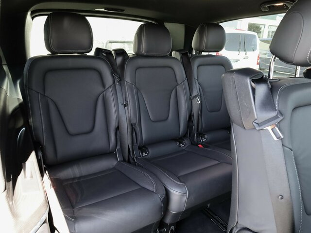 MERCEDES-BENZ V 300 Avantgarde Extralang,2xSchiebetür elektr.... - Minibus, People carrier: picture 4 MERCEDES-BENZ V 300 Avantgarde Extralang,2xSchiebetür elektr.... - Minibus, People carrier: picture 4