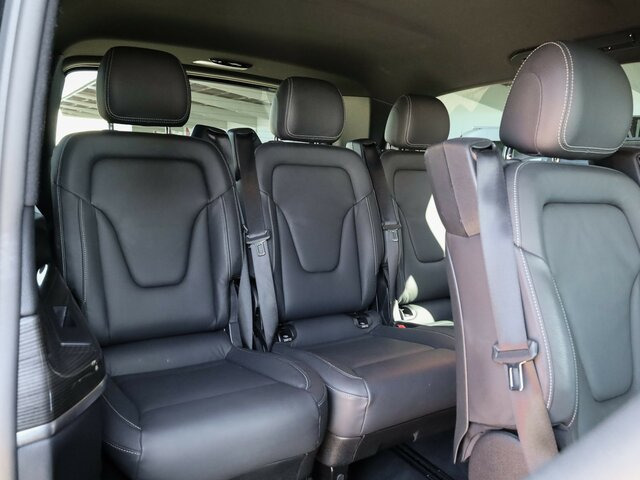 MERCEDES-BENZ V 300 Avantgarde Extralang,Allrad,2Schiebetüren... - People carrier: picture 4 MERCEDES-BENZ V 300 Avantgarde Extralang,Allrad,2Schiebetüren... - People carrier: picture 4