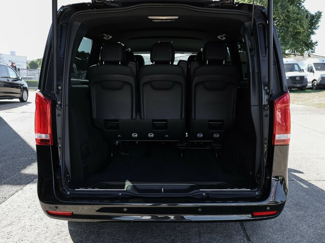 MERCEDES-BENZ V 300 Avantgarde Extralang,Allrad,2Schiebetüren... - People carrier: picture 2 MERCEDES-BENZ V 300 Avantgarde Extralang,Allrad,2Schiebetüren... - People carrier: picture 2