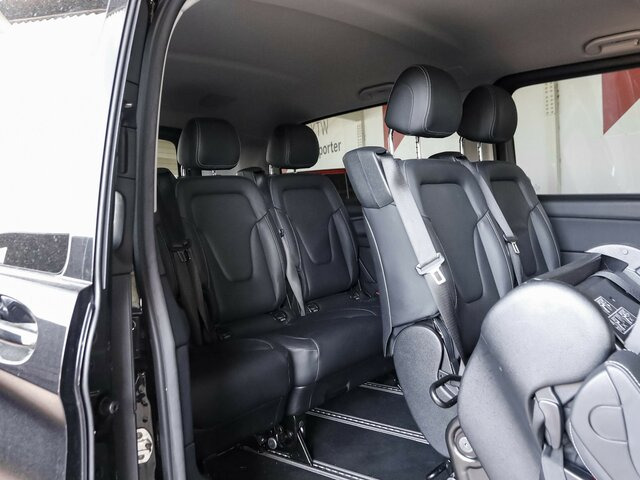 MERCEDES-BENZ V 300 Edition Extralang,2Schiebetür el.,8Sitzer - Minibus, People carrier: picture 3 MERCEDES-BENZ V 300 Edition Extralang,2Schiebetür el.,8Sitzer - Minibus, People carrier: picture 3