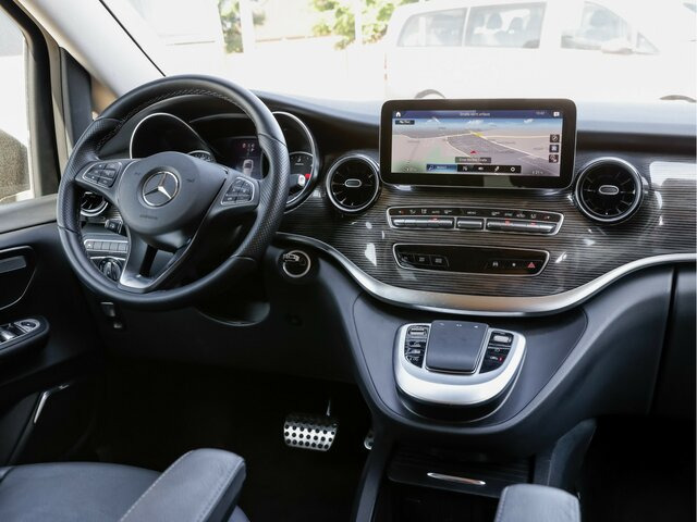 MERCEDES-BENZ V 300 Edition Extralang,2xSchiebetür el.,8Sitzer... - People carrier: picture 4 MERCEDES-BENZ V 300 Edition Extralang,2xSchiebetür el.,8Sitzer... - People carrier: picture 4