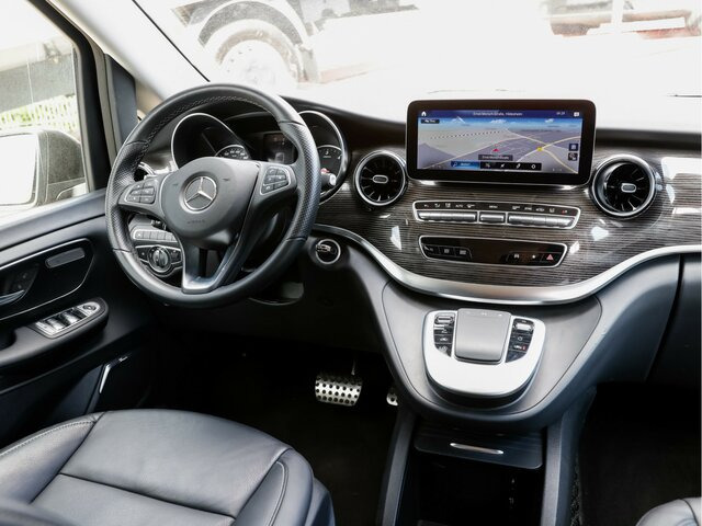 MERCEDES-BENZ V 300 Edition Extralang,2xSchiebetür el.,8Sitzer... - People carrier: picture 4 MERCEDES-BENZ V 300 Edition Extralang,2xSchiebetür el.,8Sitzer... - People carrier: picture 4