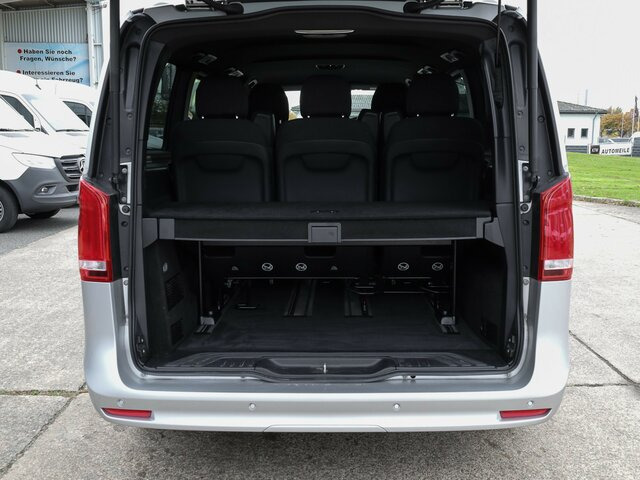 MERCEDES-BENZ V 300 Edition,lang,7-Sitzer,2Schiebetüren,Tisch... - Minibus, People carrier: picture 2 MERCEDES-BENZ V 300 Edition,lang,7-Sitzer,2Schiebetüren,Tisch... - Minibus, People carrier: picture 2