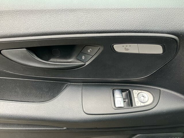 MERCEDES-BENZ Vito 114 Mixto Extralang,Klima,Tempomat,Standhzg... - People carrier: picture 5 MERCEDES-BENZ Vito 114 Mixto Extralang,Klima,Tempomat,Standhzg... - People carrier: picture 5