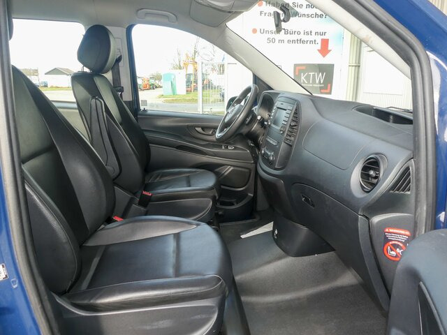 MERCEDES-BENZ Vito 114 TourerPro,Allrad,Automatik,8Sitzer - People carrier: picture 2 MERCEDES-BENZ Vito 114 TourerPro,Allrad,Automatik,8Sitzer - People carrier: picture 2