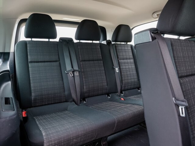 MERCEDES-BENZ Vito 114 TourerPro,Allrad,Automatik,8Sitzer - People carrier: picture 3 MERCEDES-BENZ Vito 114 TourerPro,Allrad,Automatik,8Sitzer - People carrier: picture 3