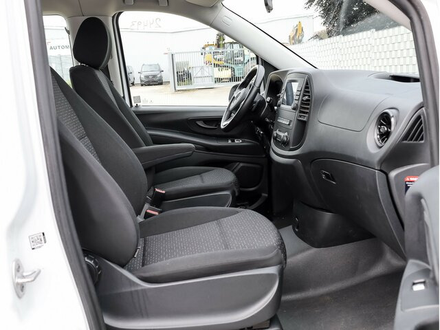MERCEDES-BENZ Vito 114 TourerPro,Extralang,8Sitzer,Automatik - People carrier: picture 3 MERCEDES-BENZ Vito 114 TourerPro,Extralang,8Sitzer,Automatik - People carrier: picture 3