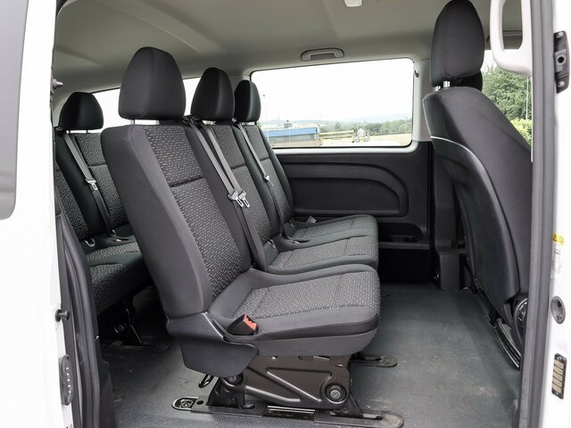 MERCEDES-BENZ Vito 114 TourerPro,Extralang,8Sitzer,Automatik - People carrier: picture 2 MERCEDES-BENZ Vito 114 TourerPro,Extralang,8Sitzer,Automatik - People carrier: picture 2