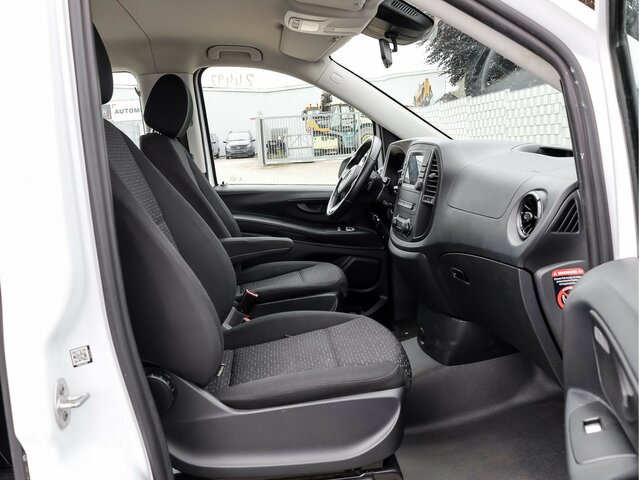 MERCEDES-BENZ Vito 114 TourerPro,Extralang,8Sitzer,Automatik - People carrier: picture 2 MERCEDES-BENZ Vito 114 TourerPro,Extralang,8Sitzer,Automatik - People carrier: picture 2