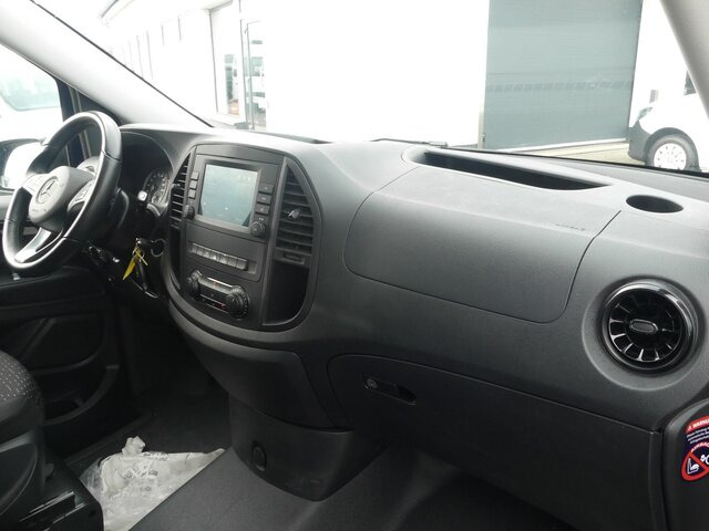 MERCEDES-BENZ Vito 114 TourerPro,Extralang,8Sitzer,Automatik - People carrier: picture 4 MERCEDES-BENZ Vito 114 TourerPro,Extralang,8Sitzer,Automatik - People carrier: picture 4
