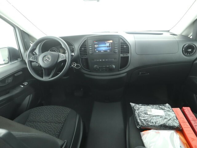 MERCEDES-BENZ Vito 114 TourerPro,Extralang,8Sitzer,Automatik... - Minibus, People carrier: picture 2 MERCEDES-BENZ Vito 114 TourerPro,Extralang,8Sitzer,Automatik... - Minibus, People carrier: picture 2